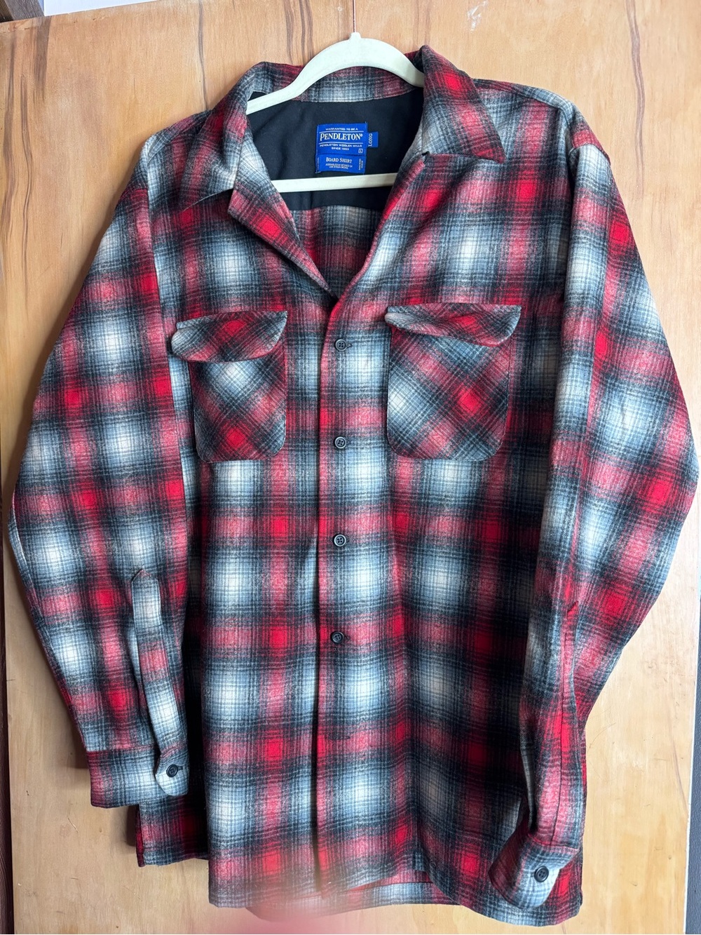 Pendleton Men’s Board Shirt Large Long Red Gray Plaid Virgin Wool